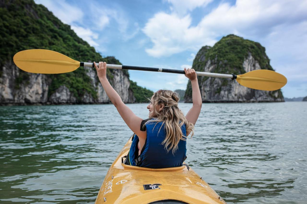Emperor Cruises Legacy Ha Long Hotel Ngoại thất bức ảnh