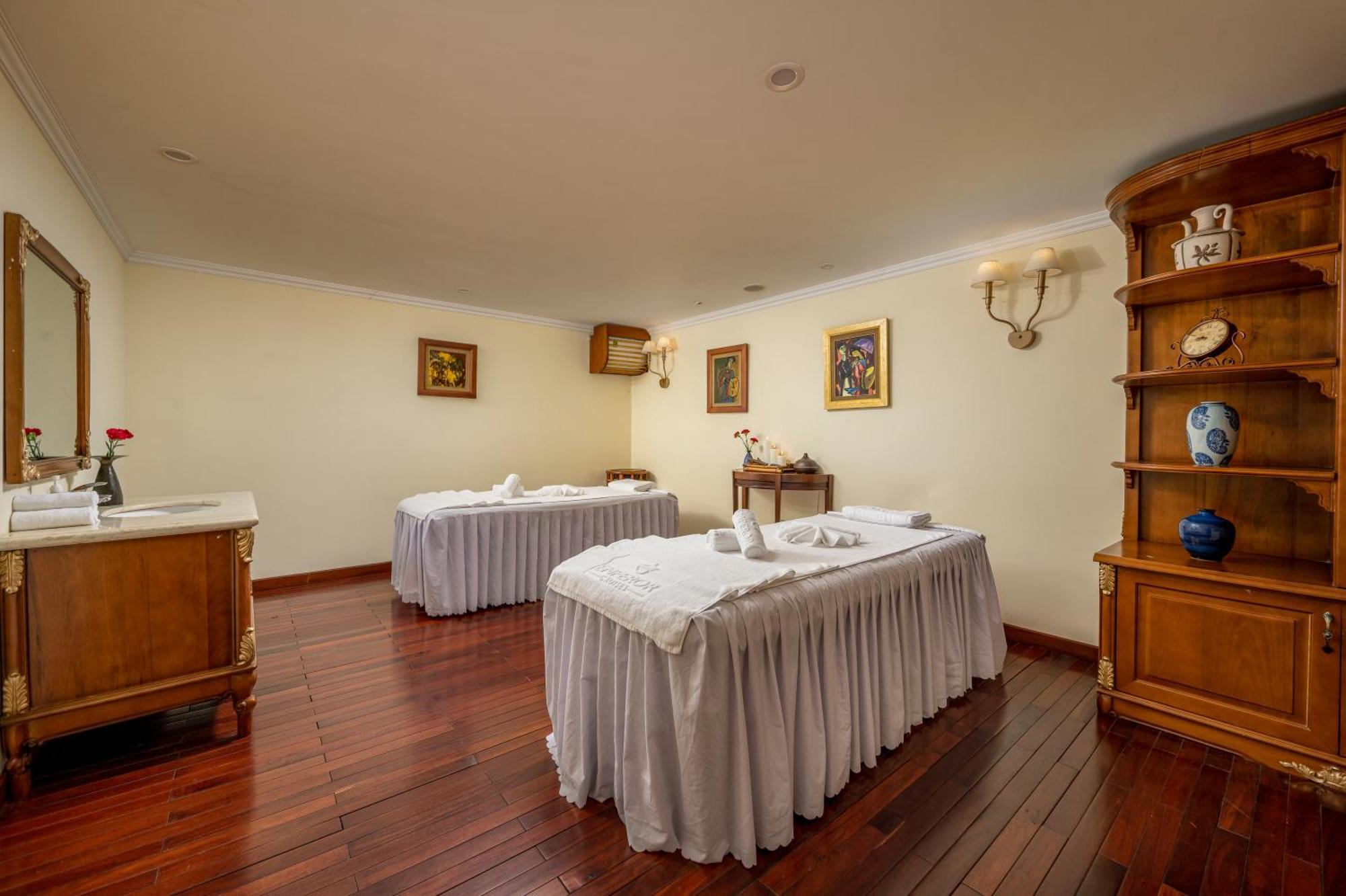 Emperor Cruises Legacy Ha Long Hotel Ngoại thất bức ảnh