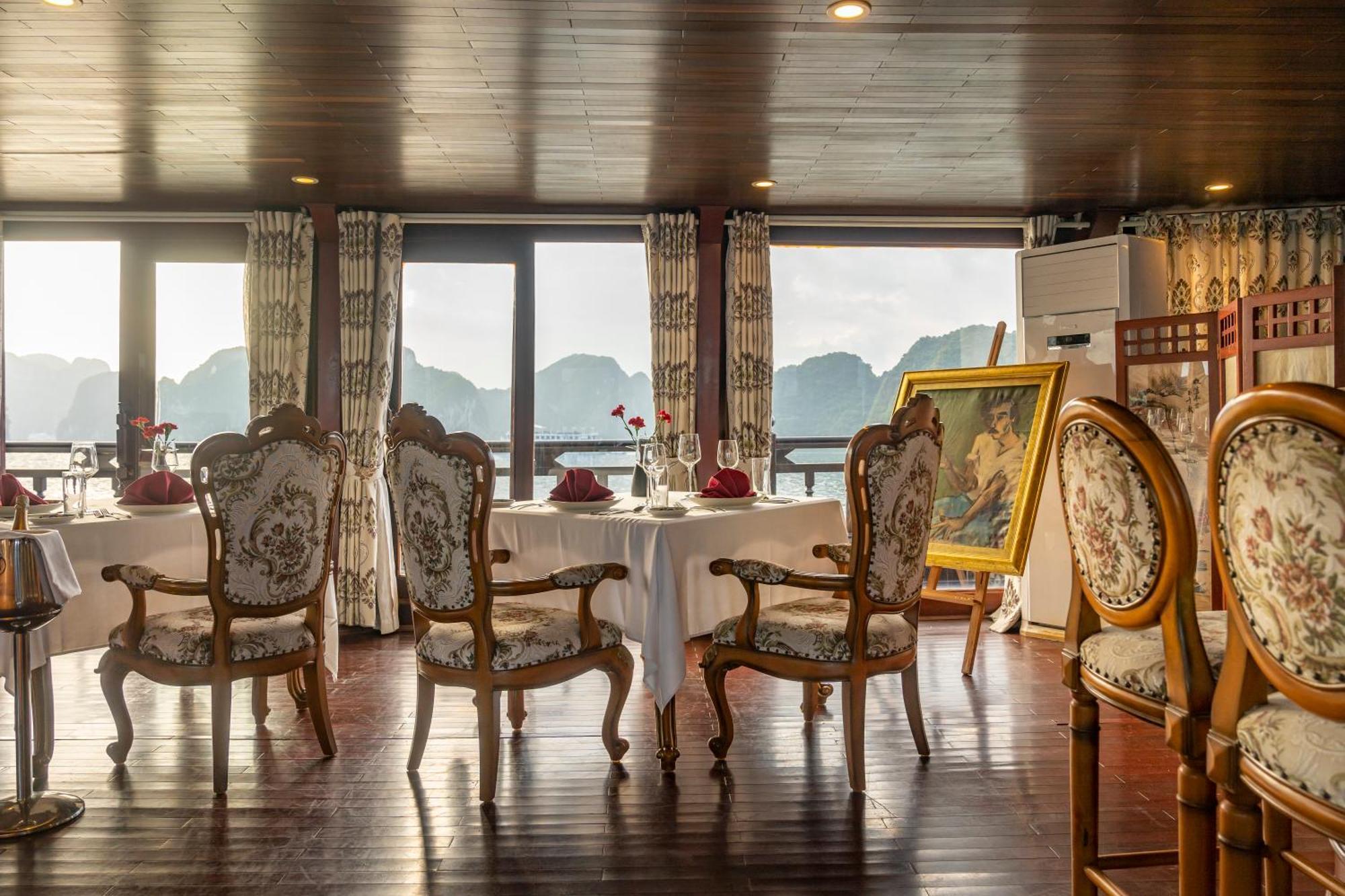 Emperor Cruises Legacy Ha Long Hotel Ngoại thất bức ảnh