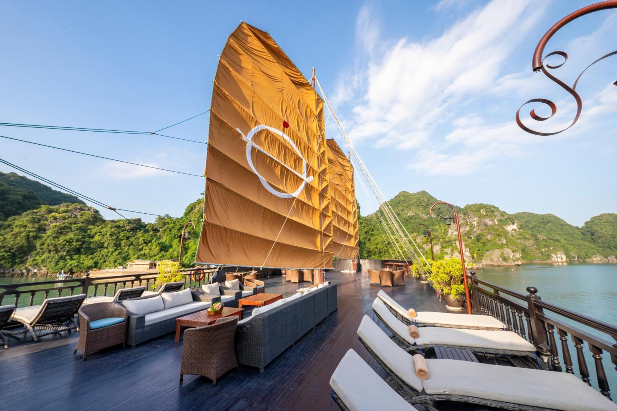 Emperor Cruises Legacy Ha Long Hotel Ngoại thất bức ảnh