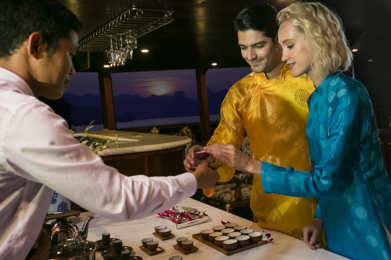 Emperor Cruises Legacy Ha Long Hotel Ngoại thất bức ảnh